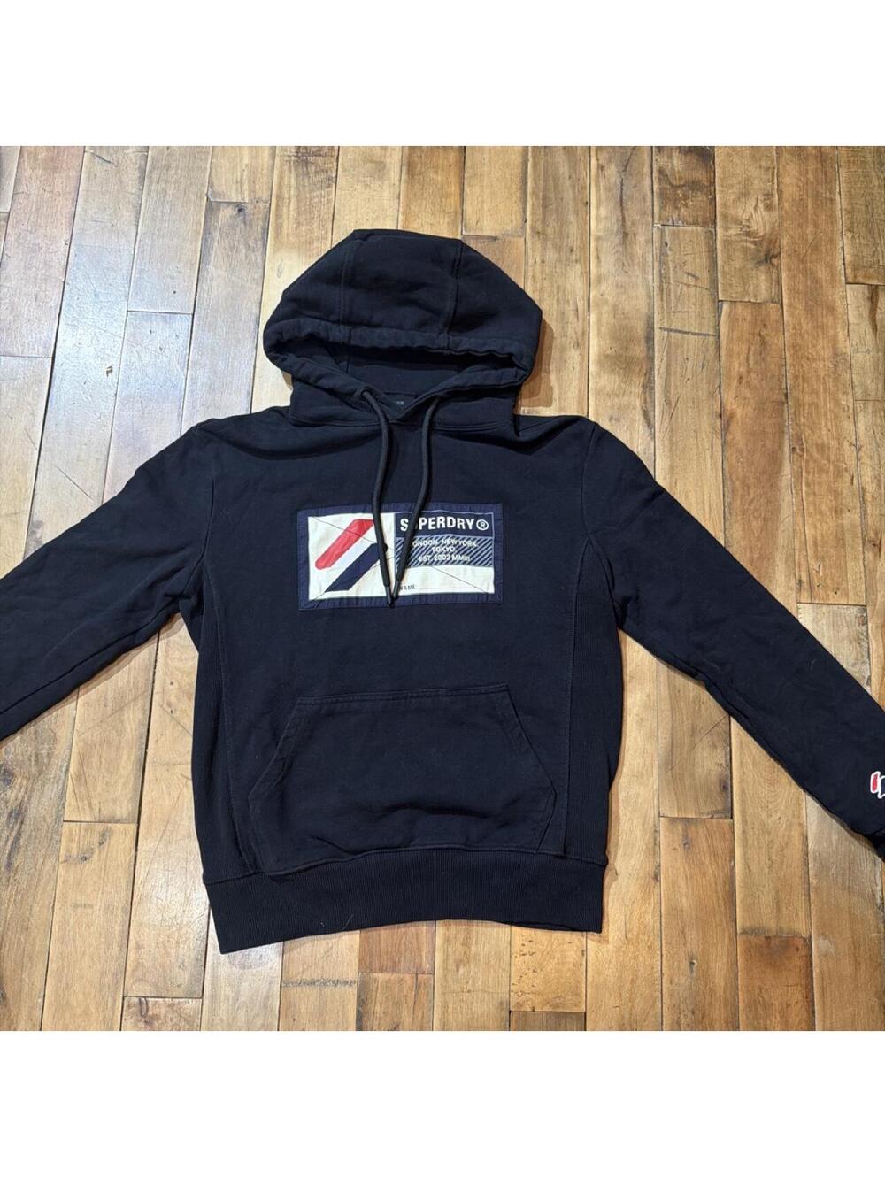 Superdry black pullover hoodie — size M